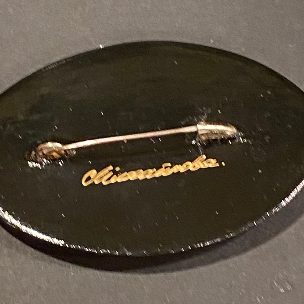 Russian Signed Hand-Painted Floral  Brooch - Picture 5 of 5